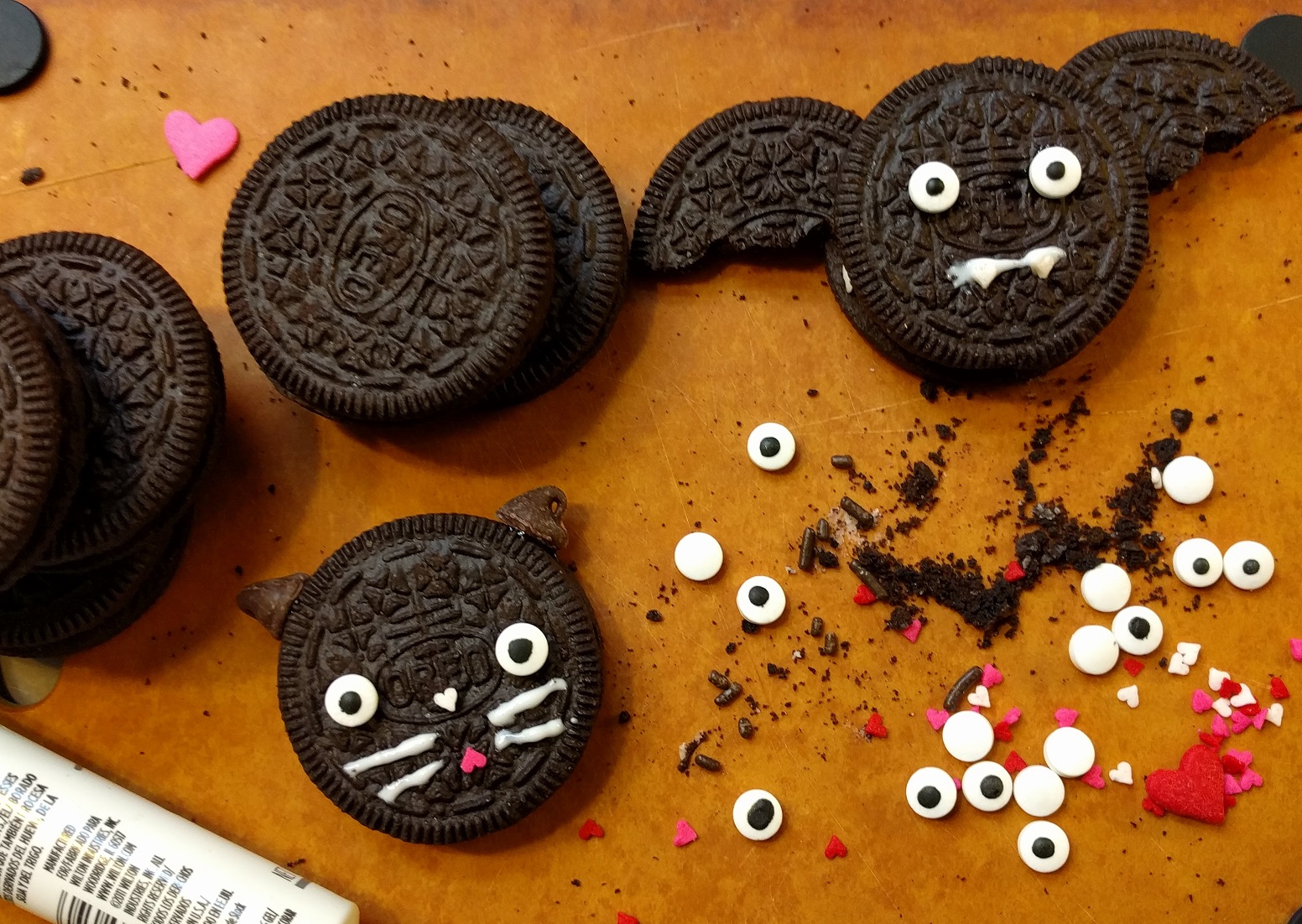 halloween oreo bat and cat